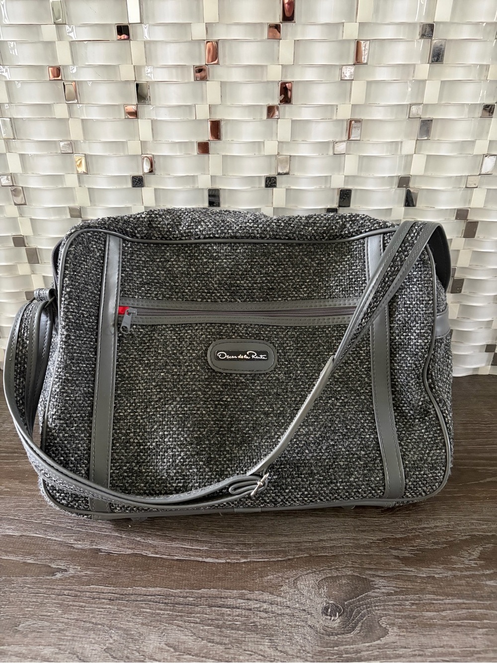 Oscar de la Renta Gray Tweed Messenger Crossbody Bag